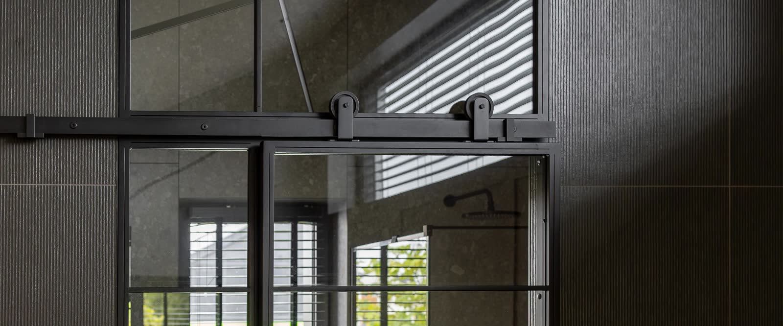 Drzwi przesuwne METAL LAB
