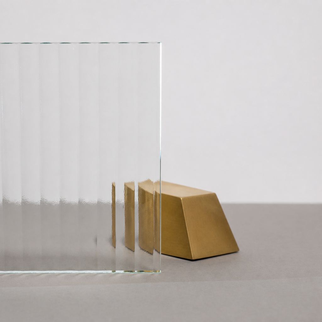 Ryflowane / Flutes — fotografia próbki szkła METAL LAB